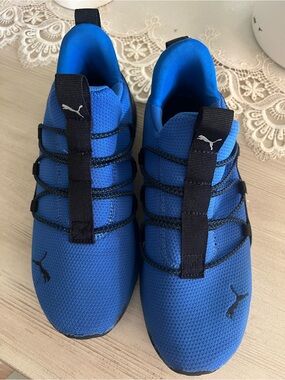 Puma Kids Blue Slip-On Athletic Sneakers with Black Accents